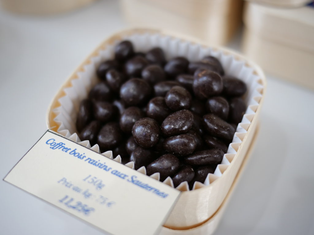 Boites de raisins au chocolat